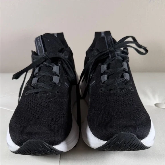 Asics Black and White Running Sneakers - Picture 3 of 8